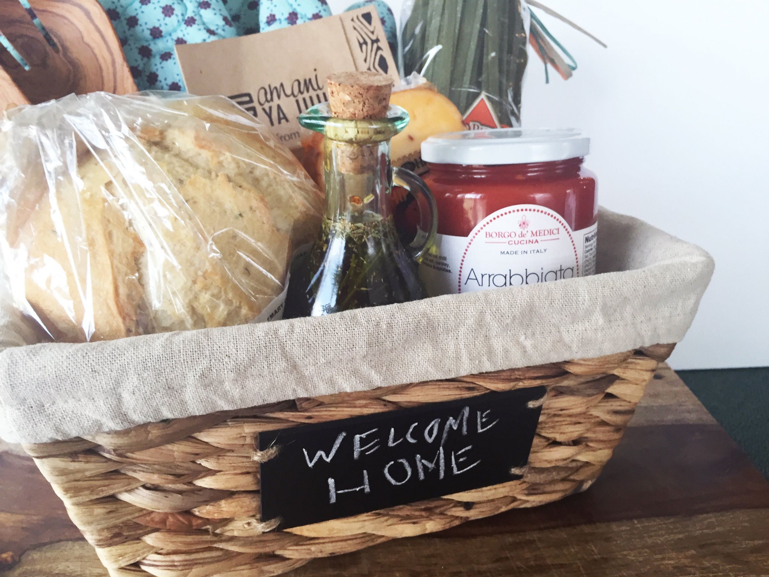 DIY Housewarming Gift Basket
 DIY HOUSEWARMING GIFT BASKET T A S T Y S O U T H E R N