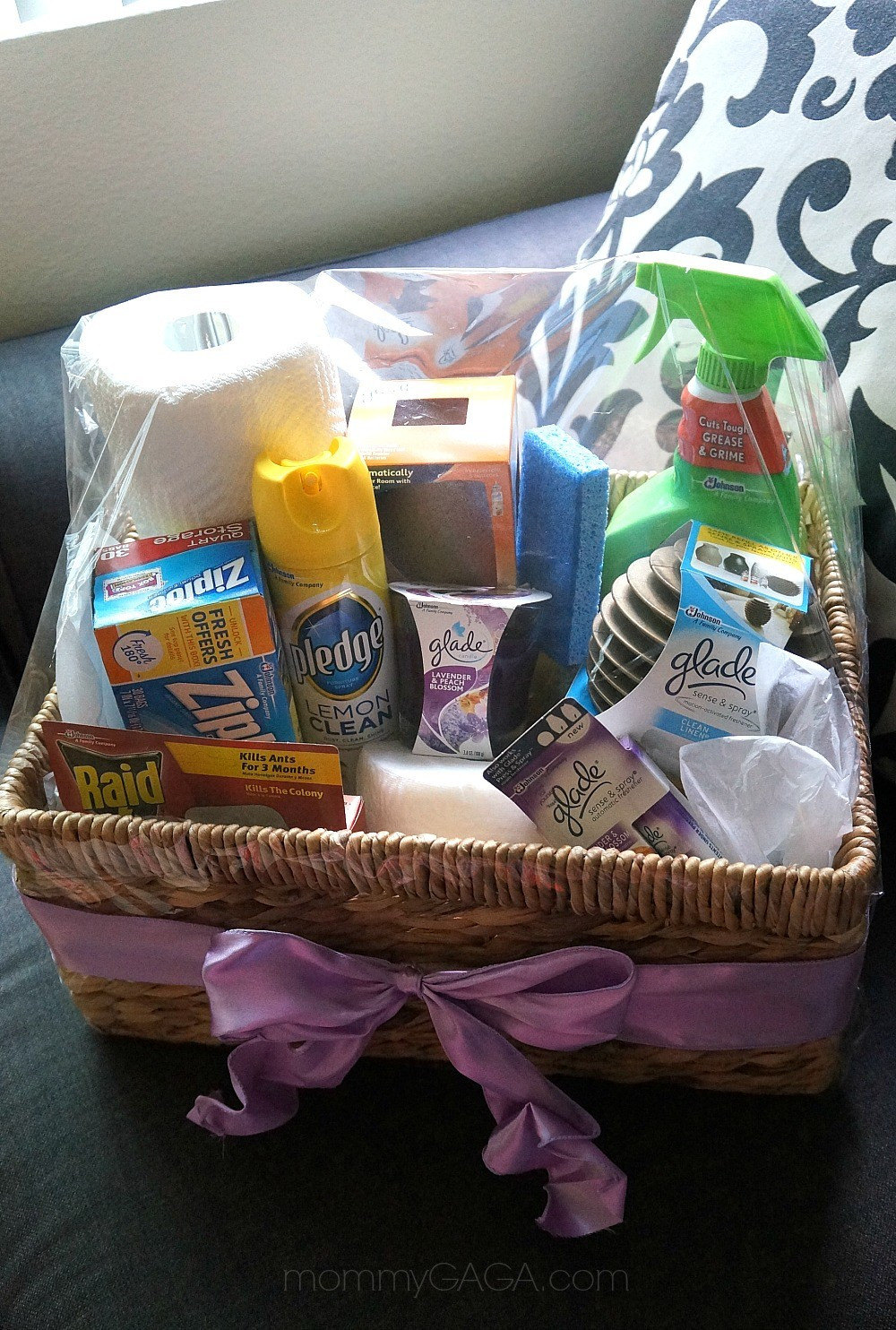 DIY Housewarming Gift Basket
 DIY Housewarming Gift Ideas Make A DIY Home Essentials