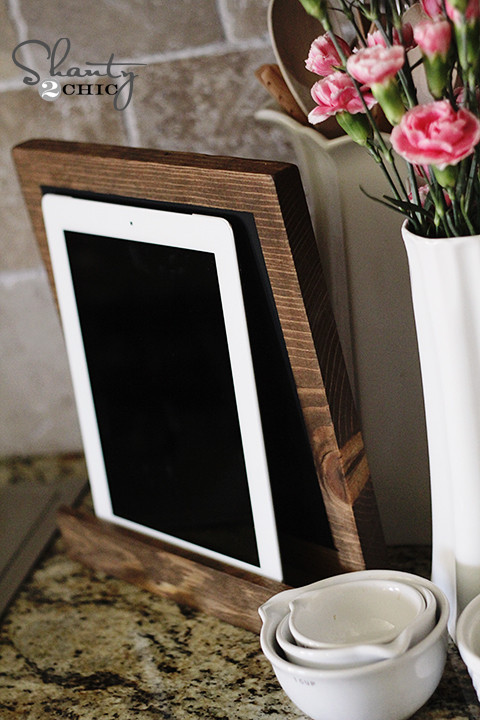 DIY Ipad Stand Wood
 iPad Display DIY Shanty 2 Chic
