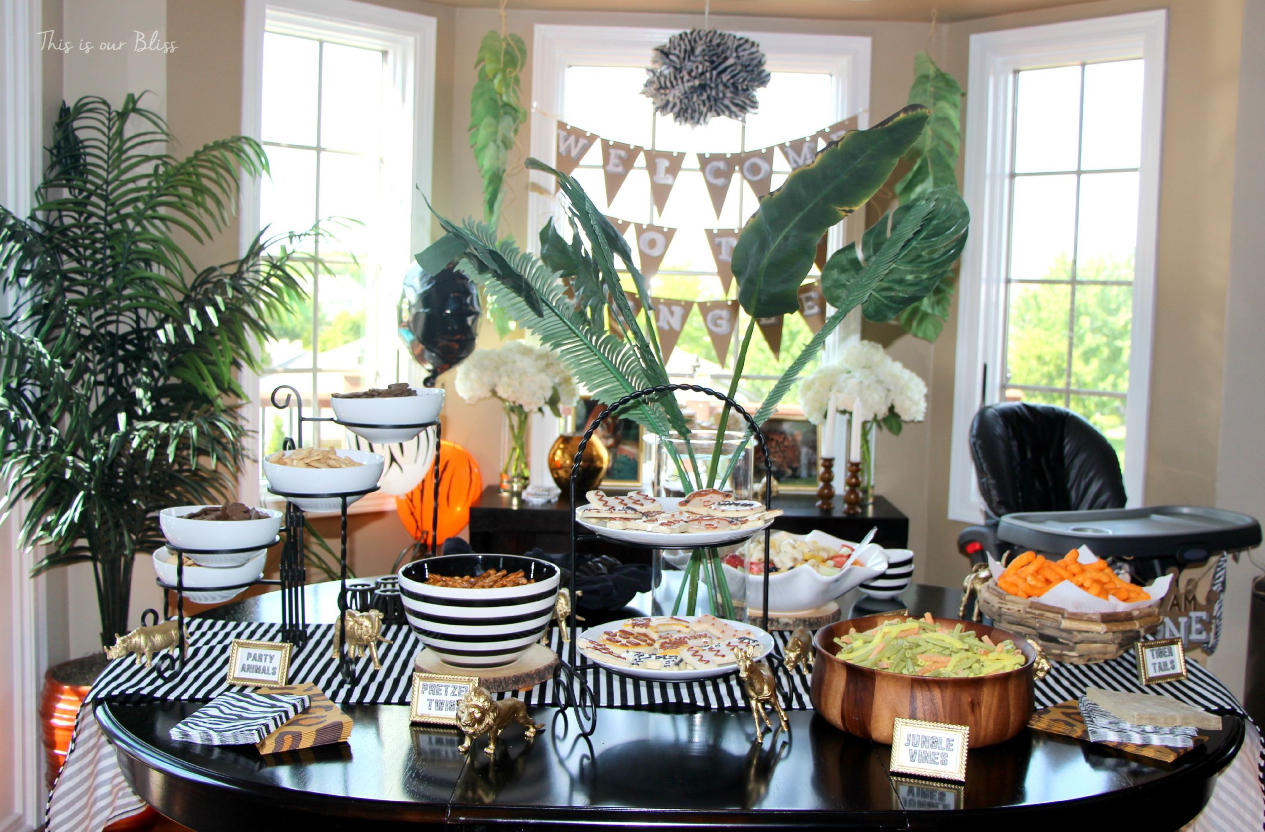 DIY Jungle Party Decorations
 Safari Style Soiree Source List 2 FREE Party Printables