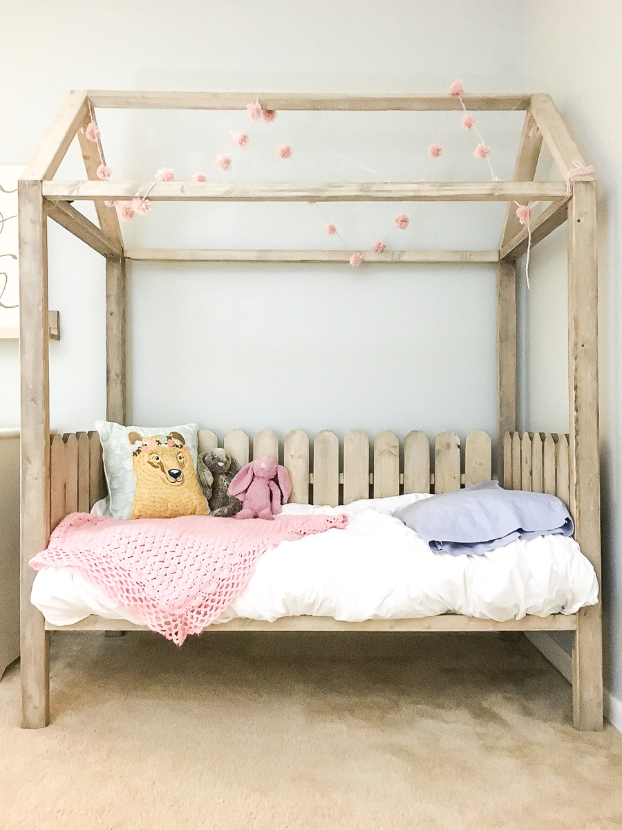 DIY Kids Bed Frame
 DIY Toddler House Bed