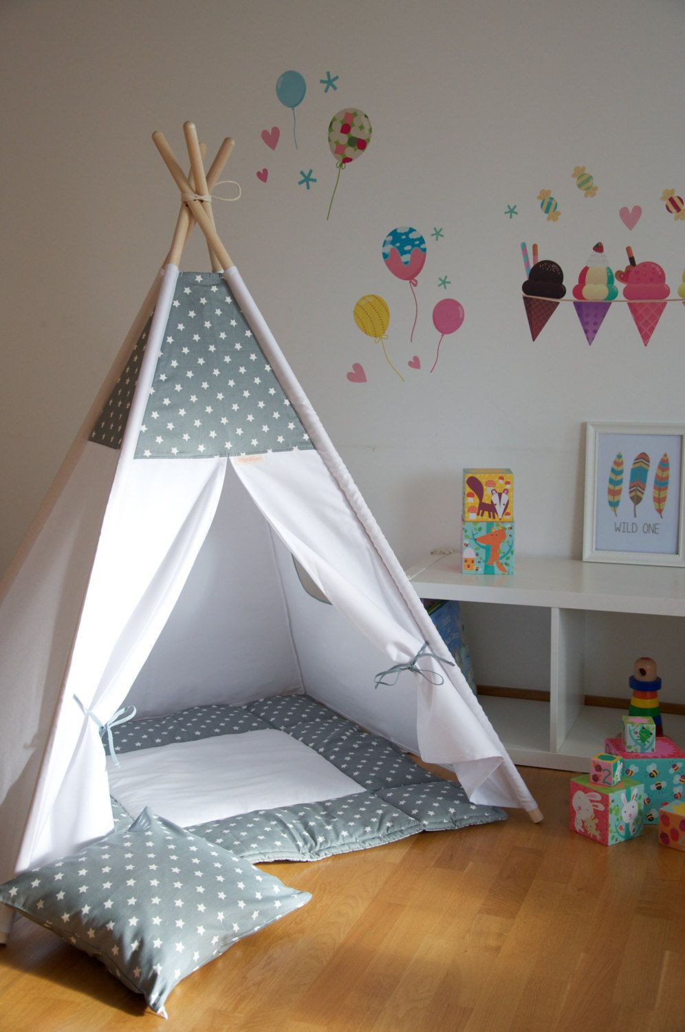 DIY Kids Play Tent
 Guide Gear 18x18 Teepee Tent Reviewed • imagens