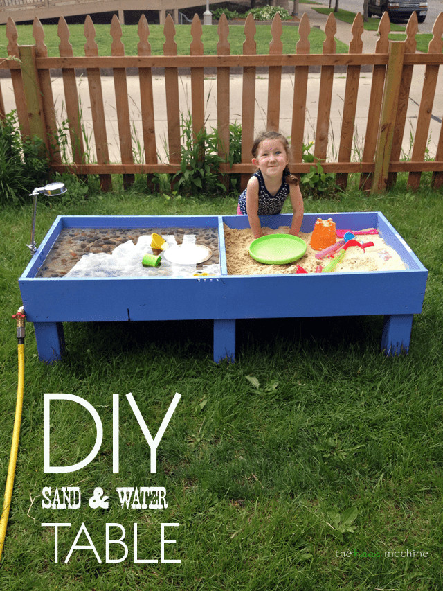 DIY Kids Water Table
 Craftionary