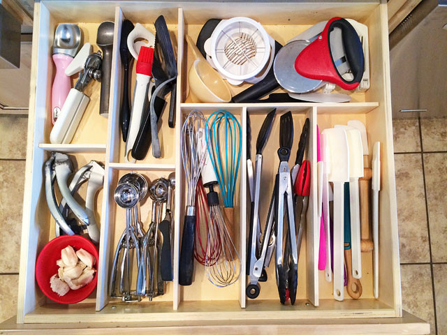 DIY Kitchen Utensil Organizer
 Make Your Own Custom Drawer Organizer