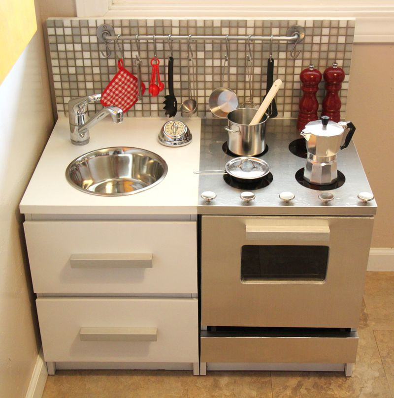 DIY Kitchens For Kids
 10 Awesome Ikea hacks for a kid’s room