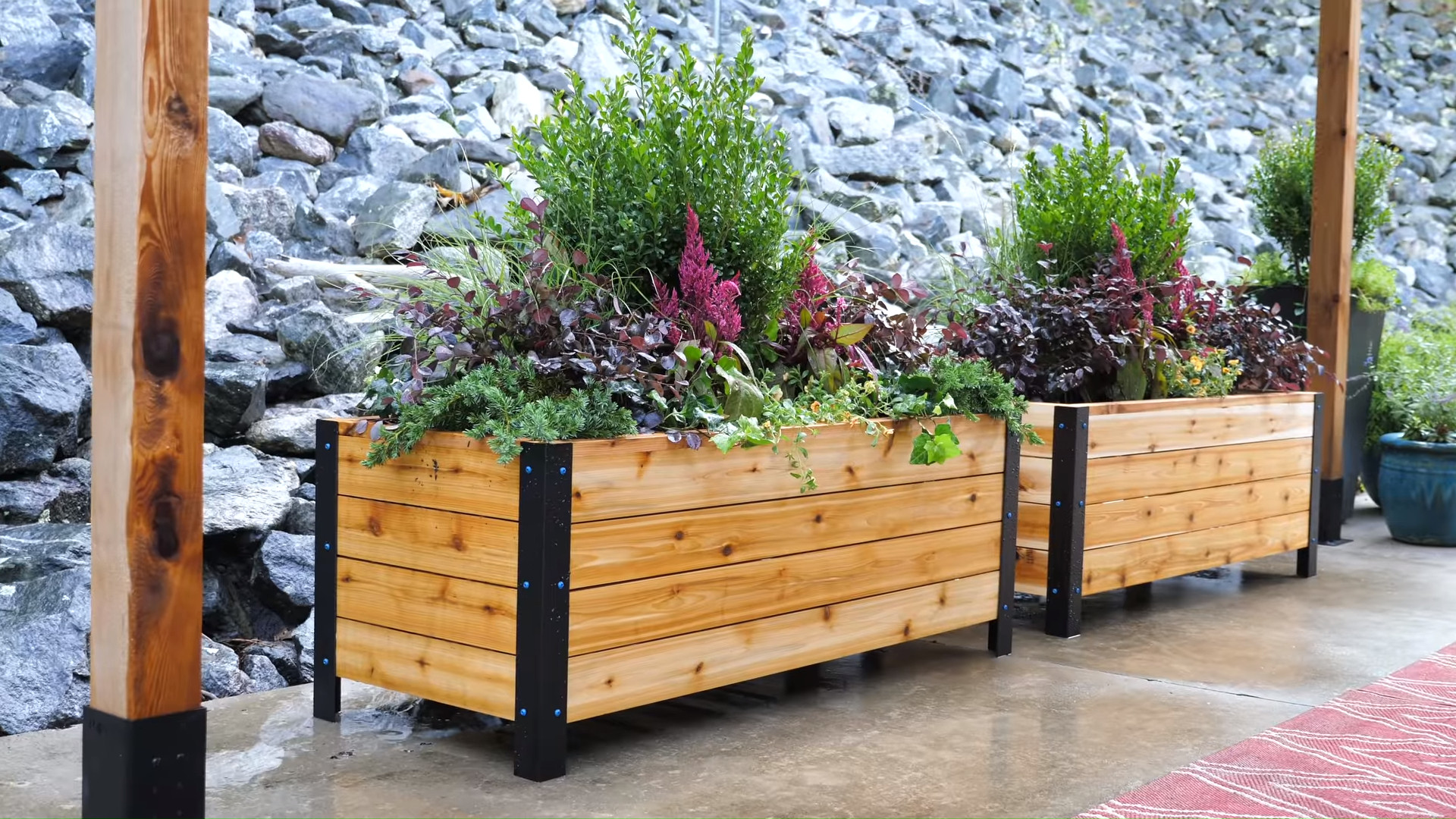 DIY Large Planter Boxes
 Modern Raised DIY Planter Box