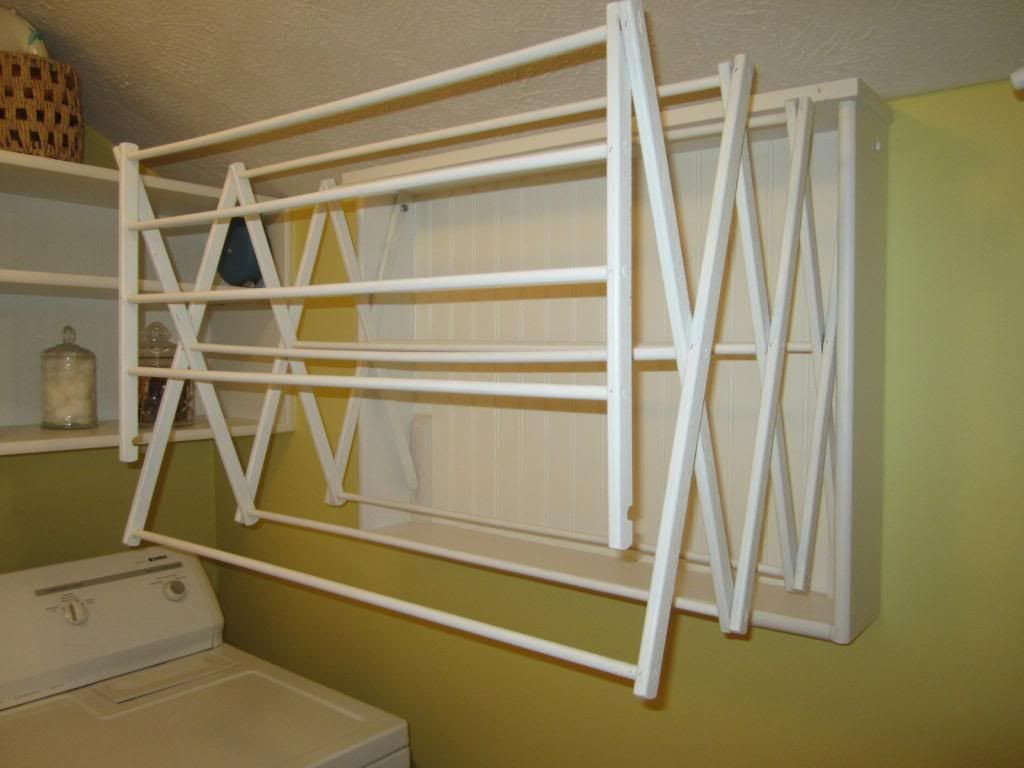 DIY Laundry Rack
 Make Your Own Laundry Room Drying Rack–Easy DIY Project