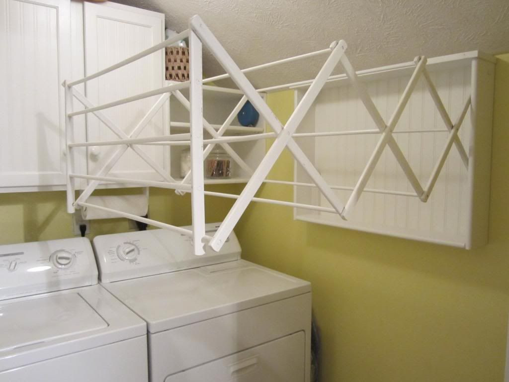 DIY Laundry Rack
 Make Your Own Laundry Room Drying Rack–Easy DIY Project