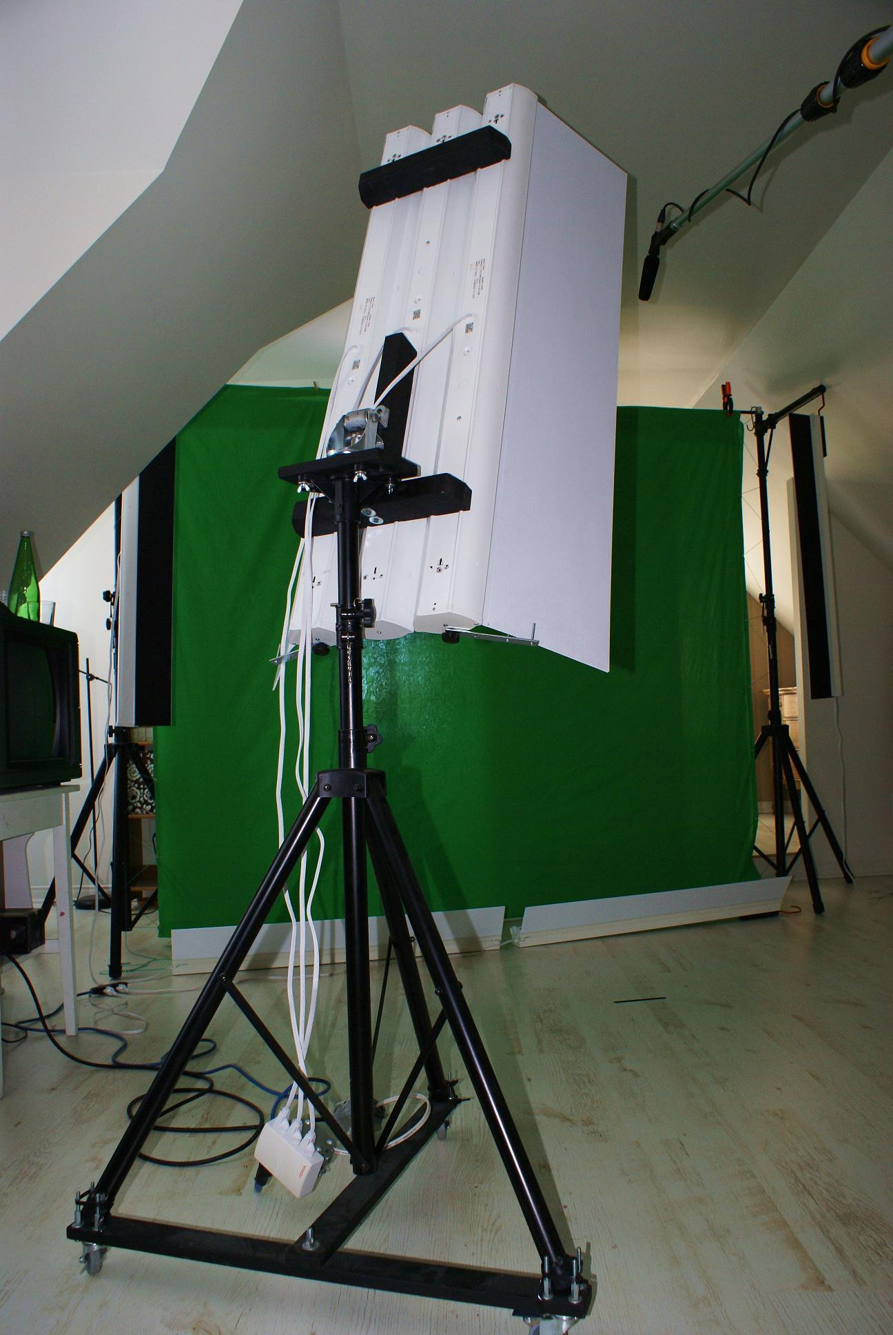 DIY Lighting Kits
 DIY Lighting kit Opinions at DVinfo