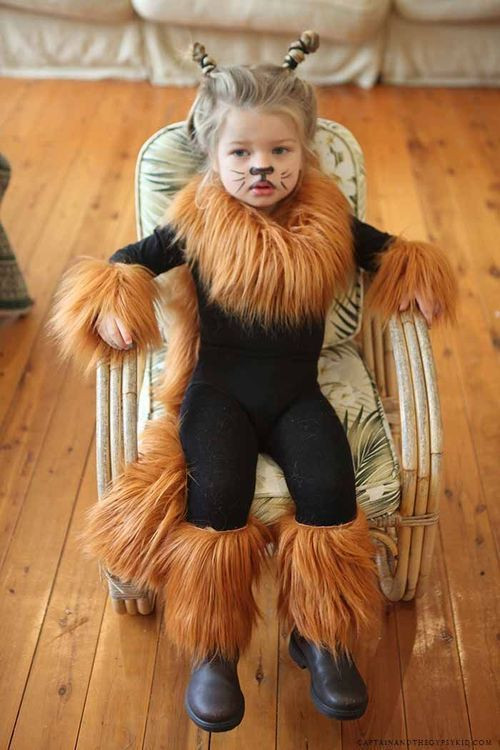 DIY Lion Costume For Adults
 Lion King Halloween Costumes For Adults