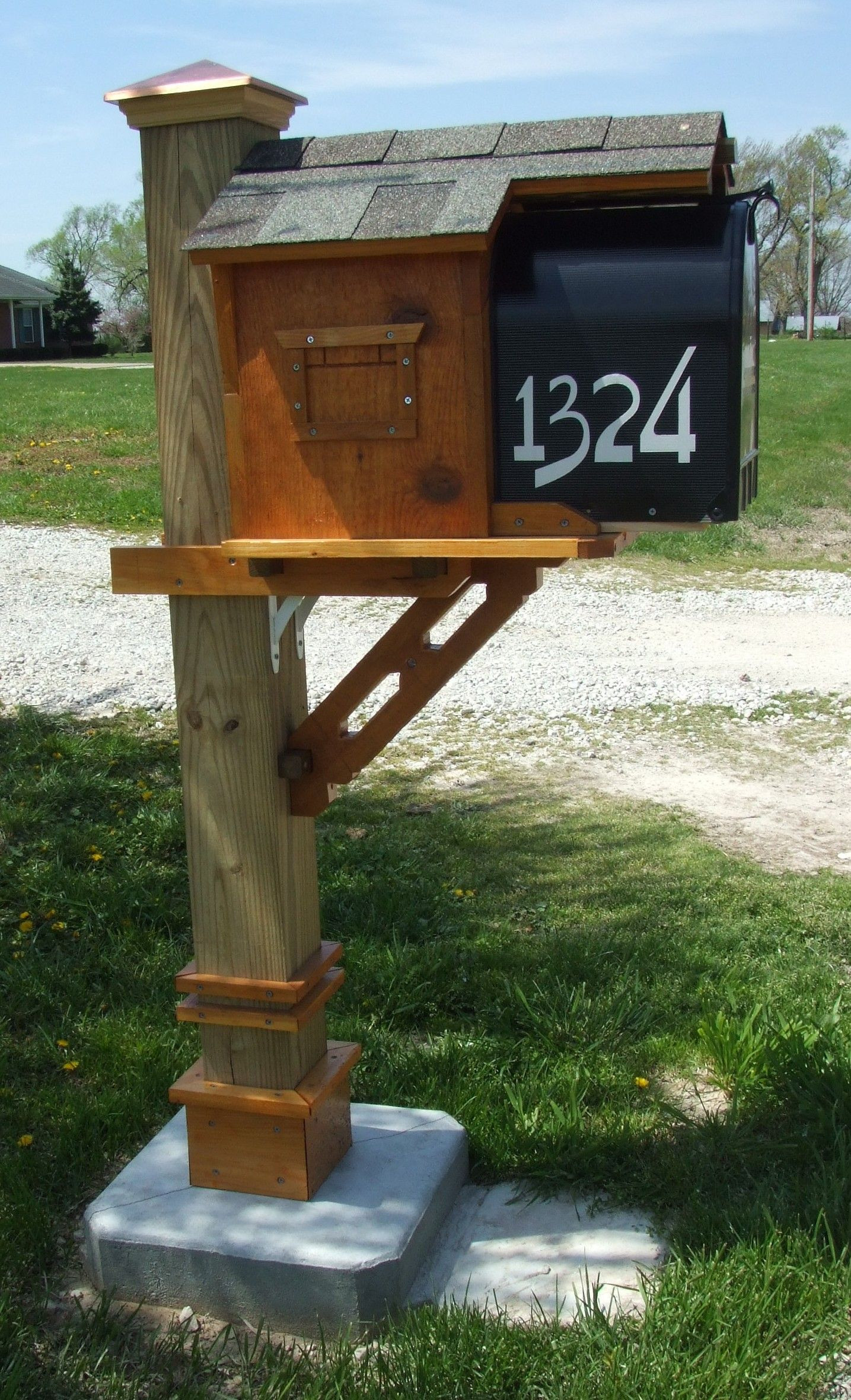 DIY Mailbox Post Ideas
 craftsman style mailbox post