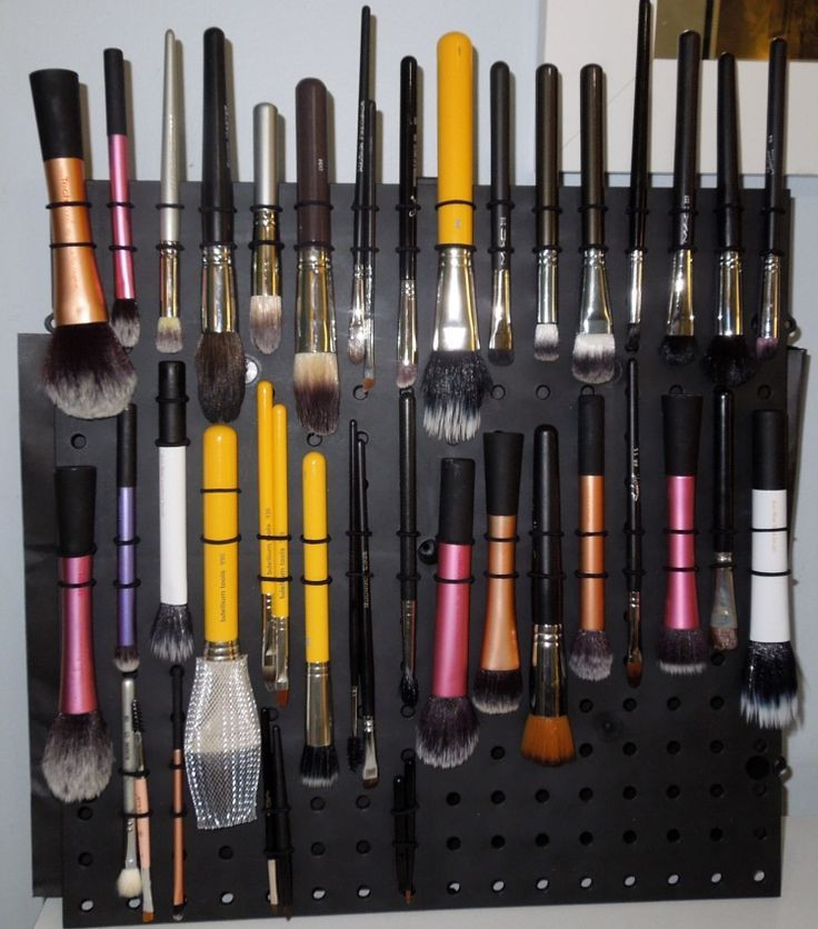 DIY Makeup Brush Drying Rack
 diy makeup brush drying rack