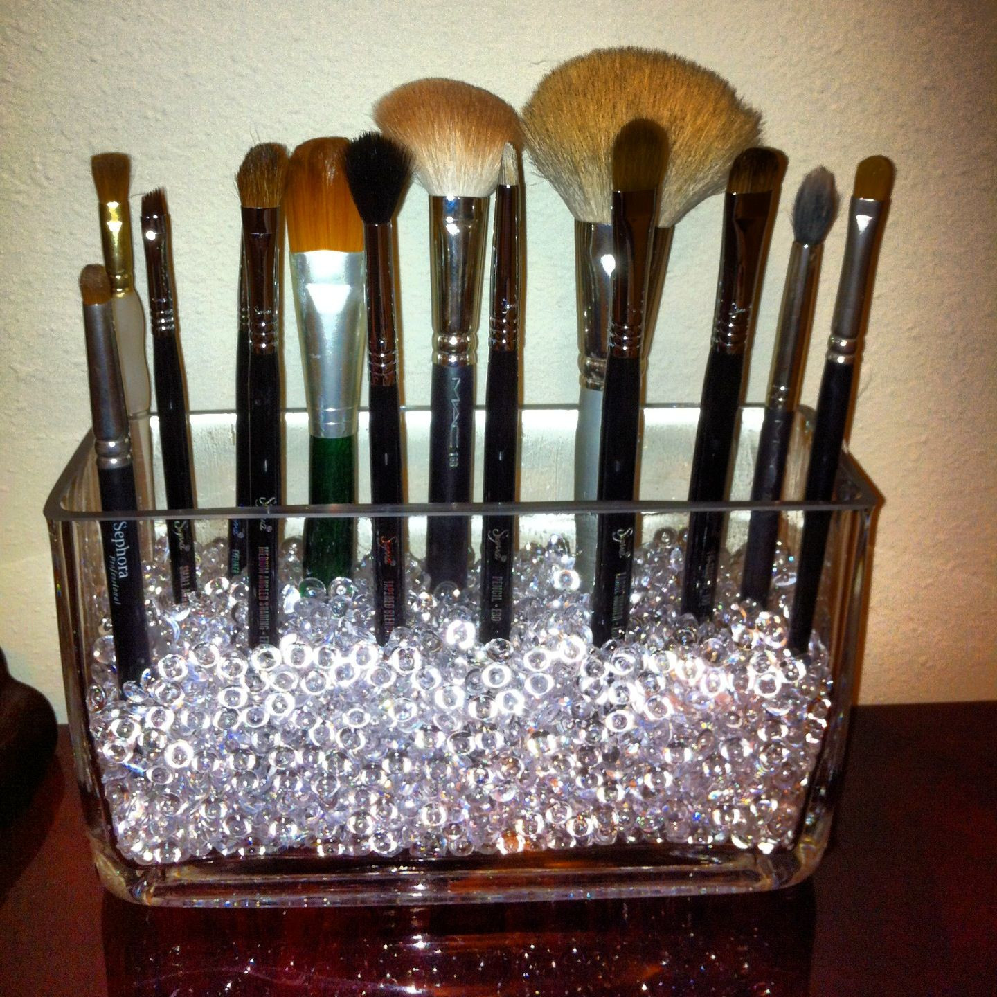 DIY Makeup Brush Organizer
 DIY makeup brush holder Health & Beauty