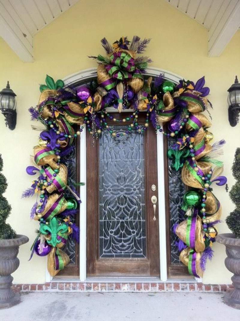 DIY Mardi Gras Decorations
 25 DIY Mardi Gras Decorations which are warm & festive