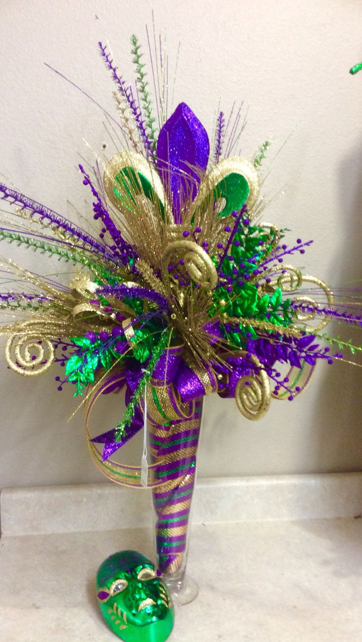 DIY Mardi Gras Decorations
 392 best images about masquerade on Pinterest