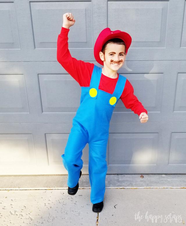 DIY Mario Costume
 DIY Super Mario Brothers Costumes The Happy Scraps