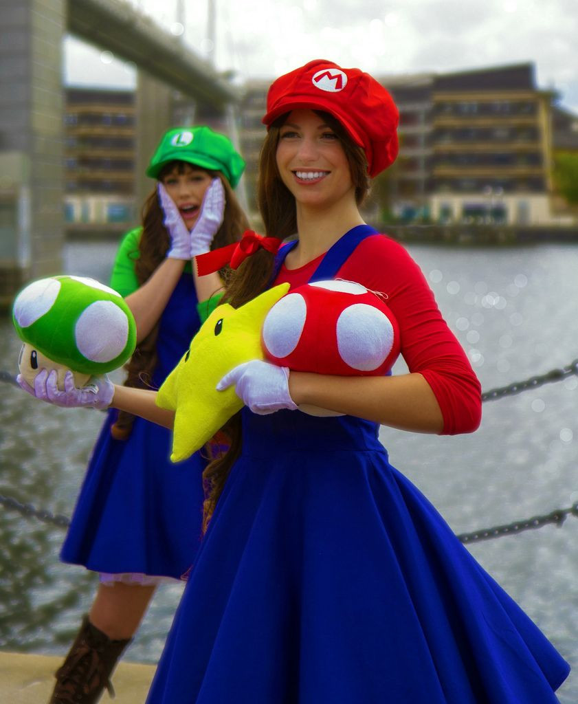 DIY Mario Costumes
 30 Last Minute Halloween Costume Ideas Using a Blue Dress