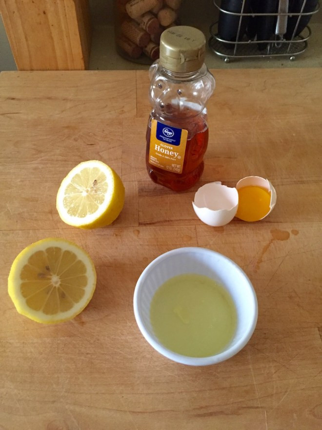 DIY Masks For Acne Scars
 Egg White Lemon Juice & Honey Facial Mask for Acne Scars