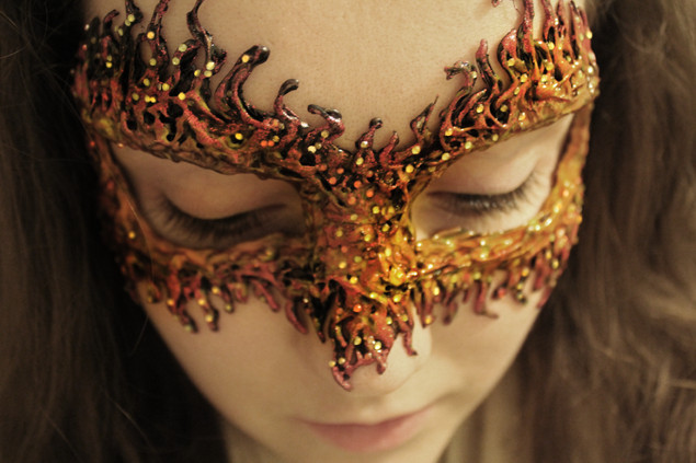 DIY Masquerade Mask
 Picture DIY Fire Masquerade Mask