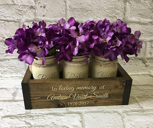 DIY Memorial Gift Ideas
 29 Sympathy Gifts for Someone Who Is Grieving Urns