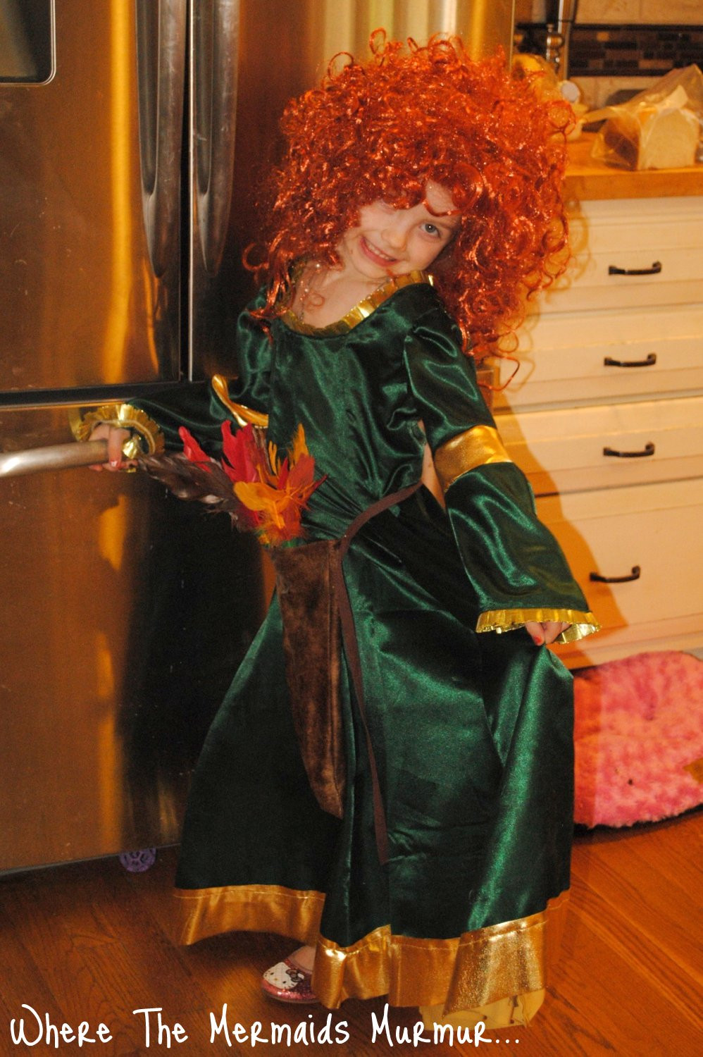 DIY Merida Costume
 Where The Mermaids Murmur DIY Merida Brave Costume Part 2