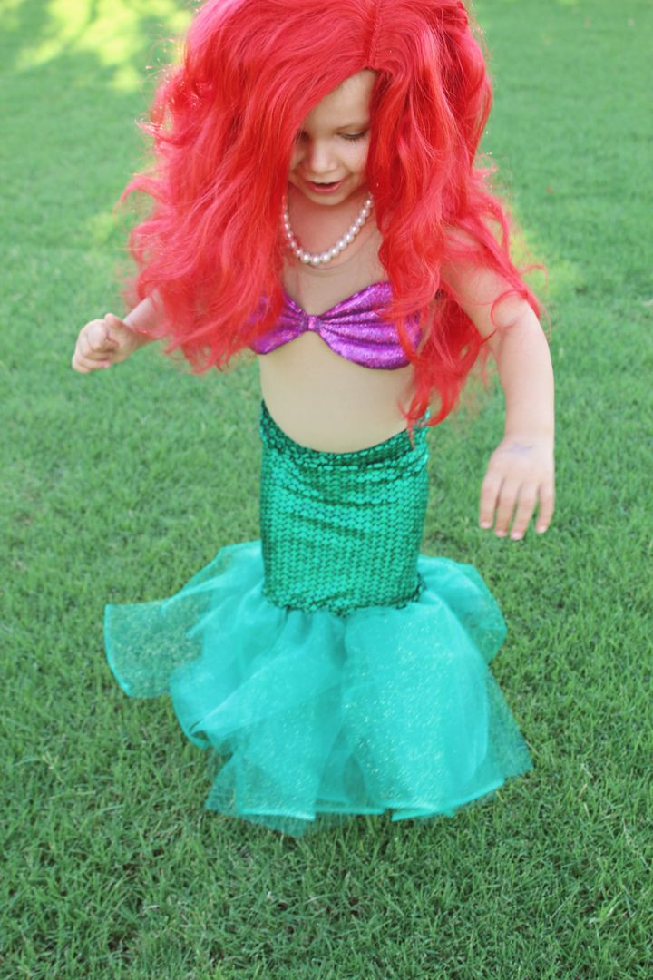 DIY Mermaid Costume Toddler
 DIY Little Mermaid Costume Tutorial Part II Two Bobbins