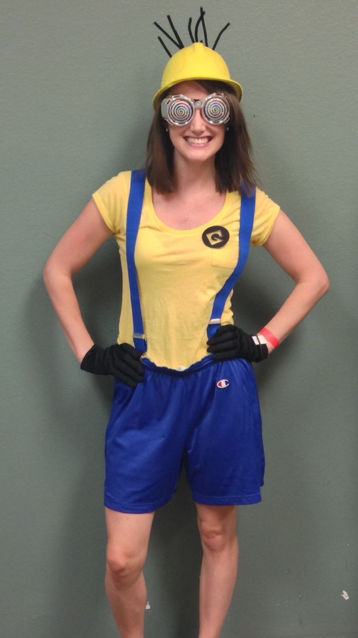 DIY Minion Costume Without Overalls
 DIY Minion Costume from Goodwill