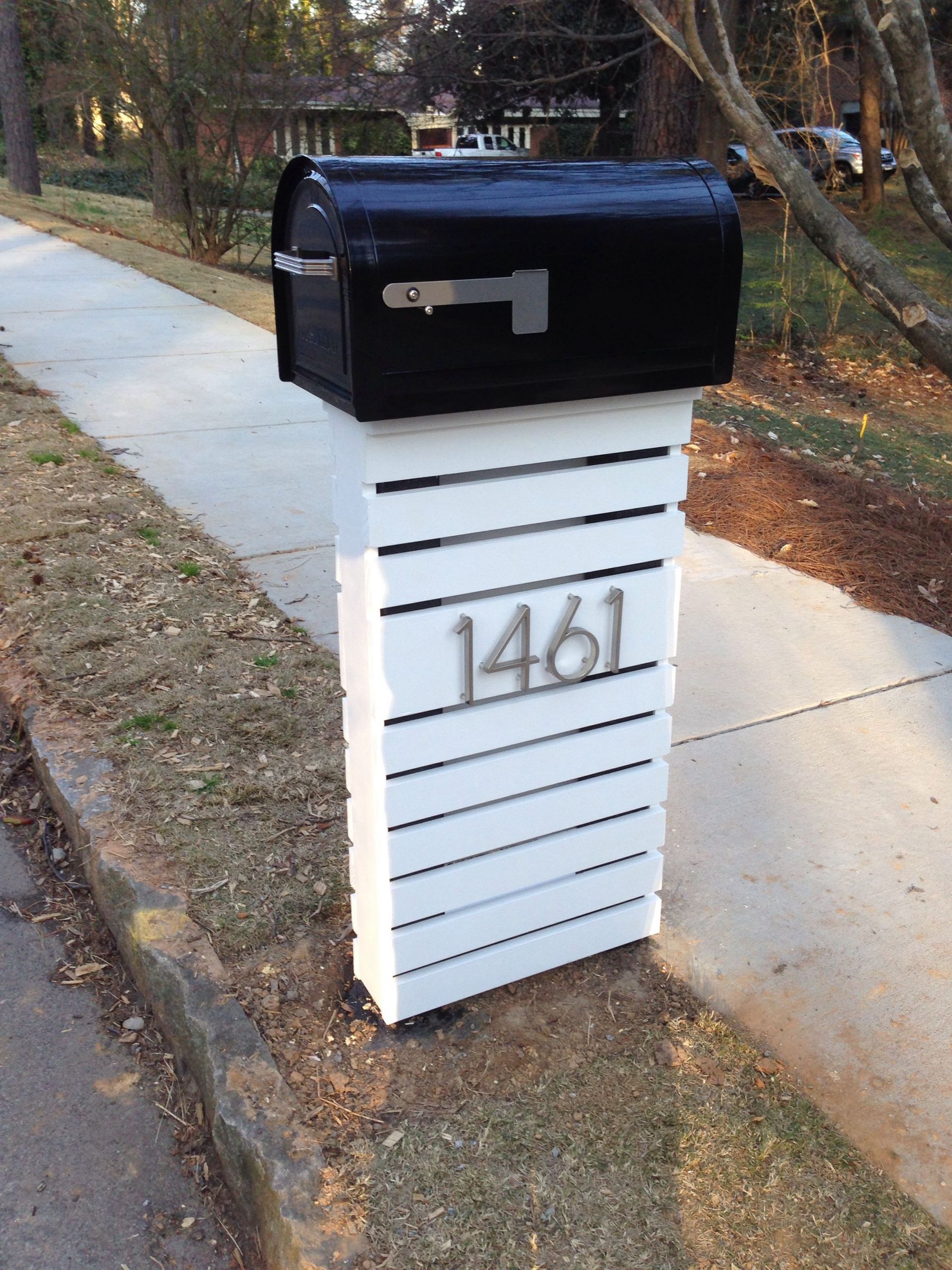 DIY Modern Mailbox
 Modern mailbox