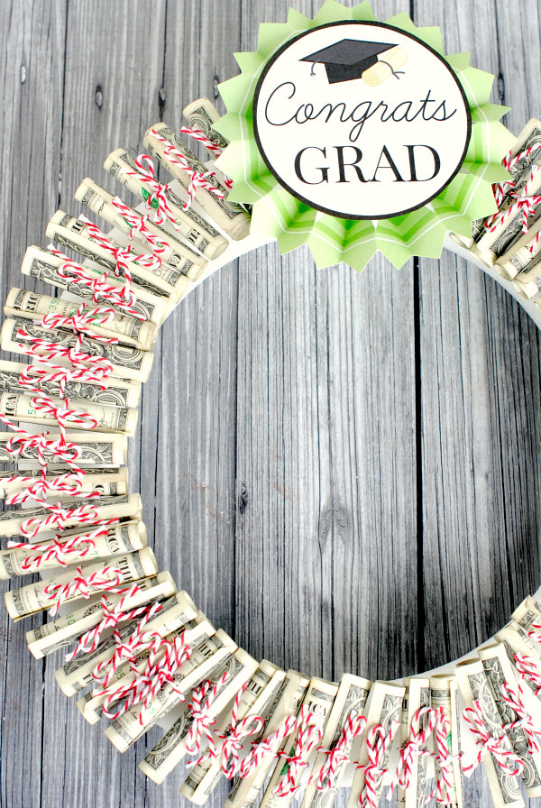 DIY Money Gift Ideas
 Best creative DIY Graduation ts that grads will love