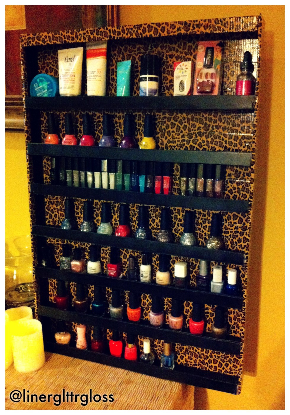 DIY Nail Rack
 DIY Nail Polish Rack