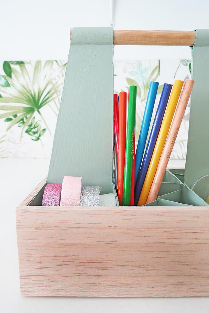 DIY Office Organizers
 Diy Desk Organizer Caddy