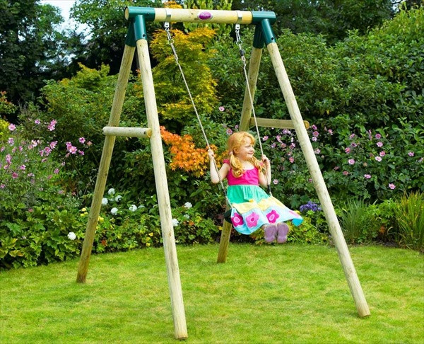 DIY Outdoor Baby Swing
 DIY Swing