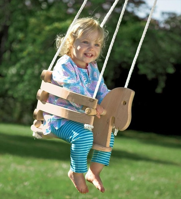 DIY Outdoor Baby Swing
 DIY Baby Outdoor Swing Ideas