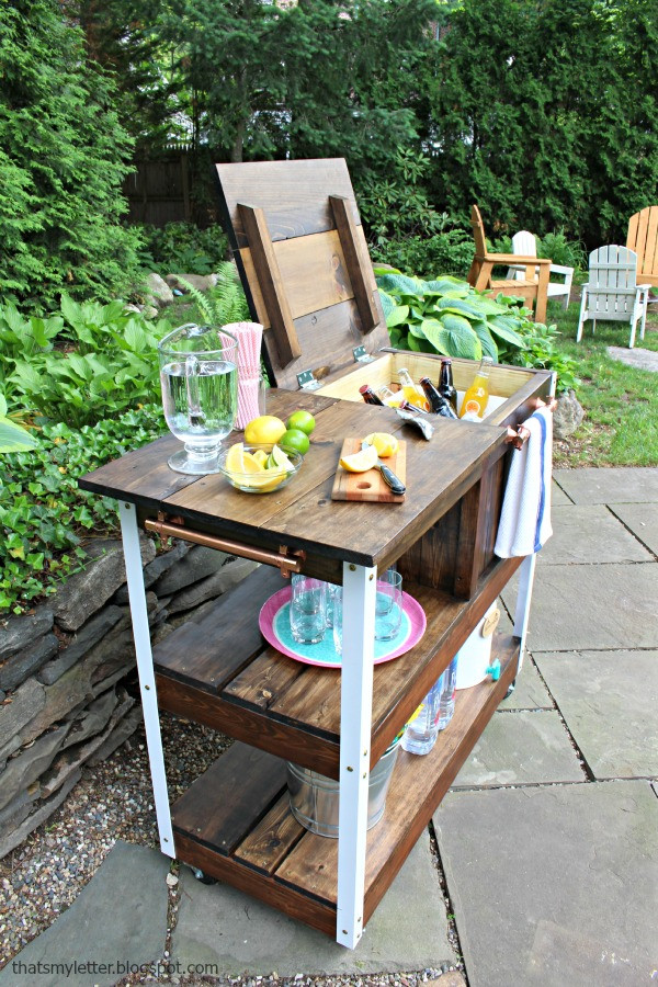DIY Outdoor Bar Cart
 18 Ideas that will make Your Patio Awesome this Summer
