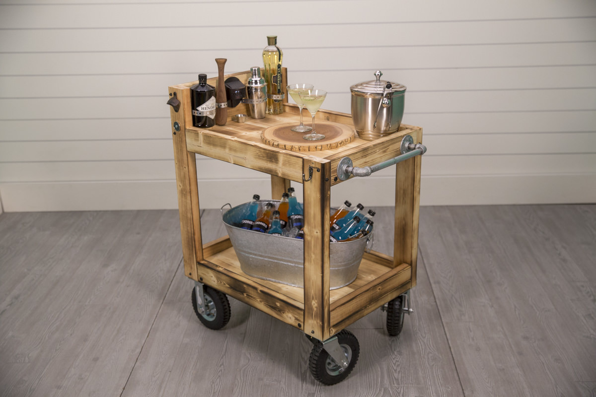 DIY Outdoor Bar Cart
 How to Build an All Terrain Beverage Cart