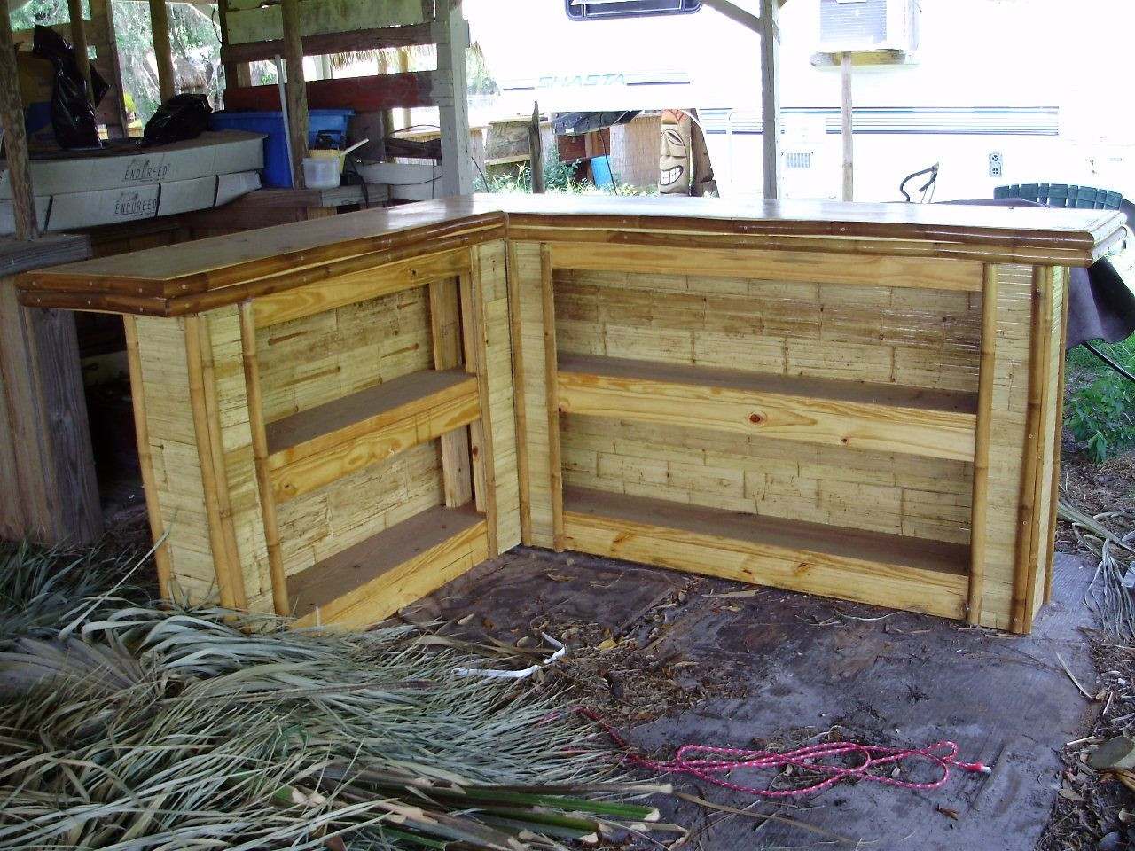 DIY Outdoor Bar Plans
 Outdoor Tiki Bar Ideas