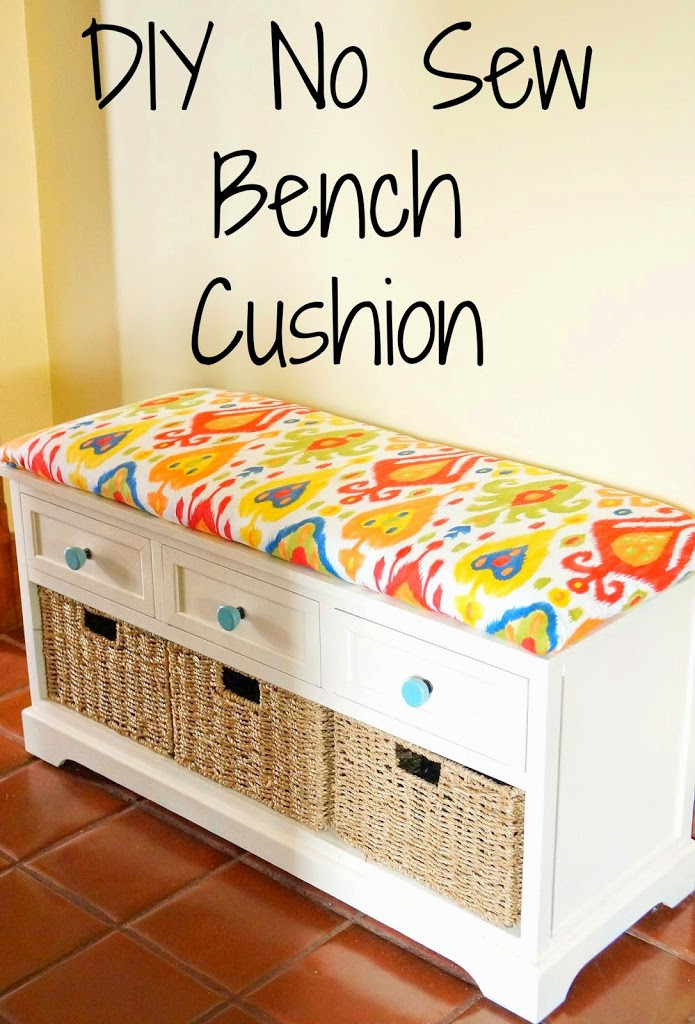 DIY Outdoor Bench Cushions
 DIY No Sew Bench Cushion