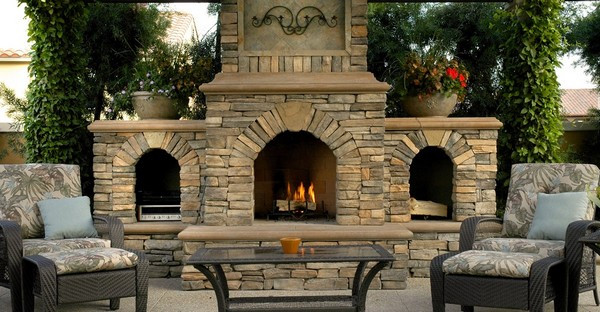 DIY Outdoor Brick Fireplace
 Outdoor Fireplace Ideas Top 10 Outdoor Fireplace Kits