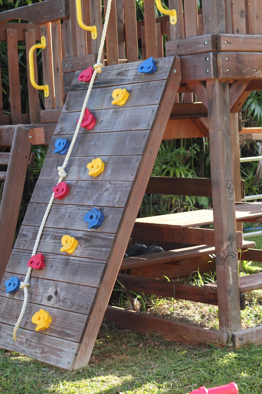 DIY Outdoor Climbing Wall
 DIY Wood Staining a Kids Swing Set