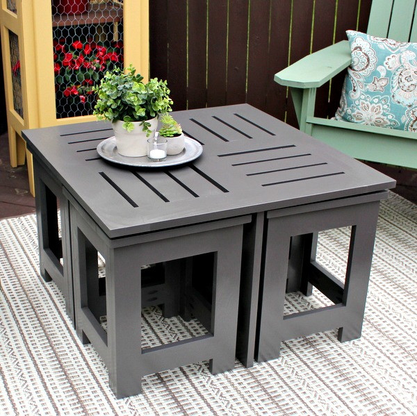 DIY Outdoor Coffee Table
 DIY Outdoor Coffee Table with 4 Hidden Side Tables