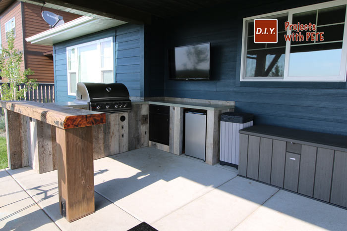 DIY Outdoor Concrete Countertop
 How to Make Concrete Counters for an Outdoor Kitchen