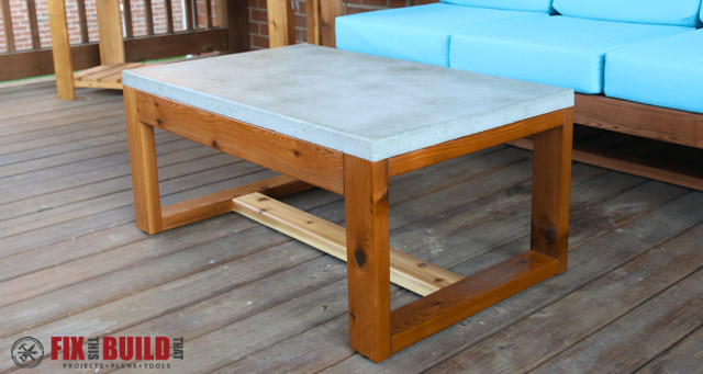 DIY Outdoor Concrete Table
 DIY Concrete Top Outdoor Coffee Table