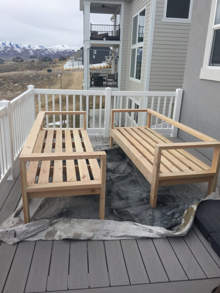 DIY Outdoor Couch
 DIY Outdoor Furniture Honeybear Lane