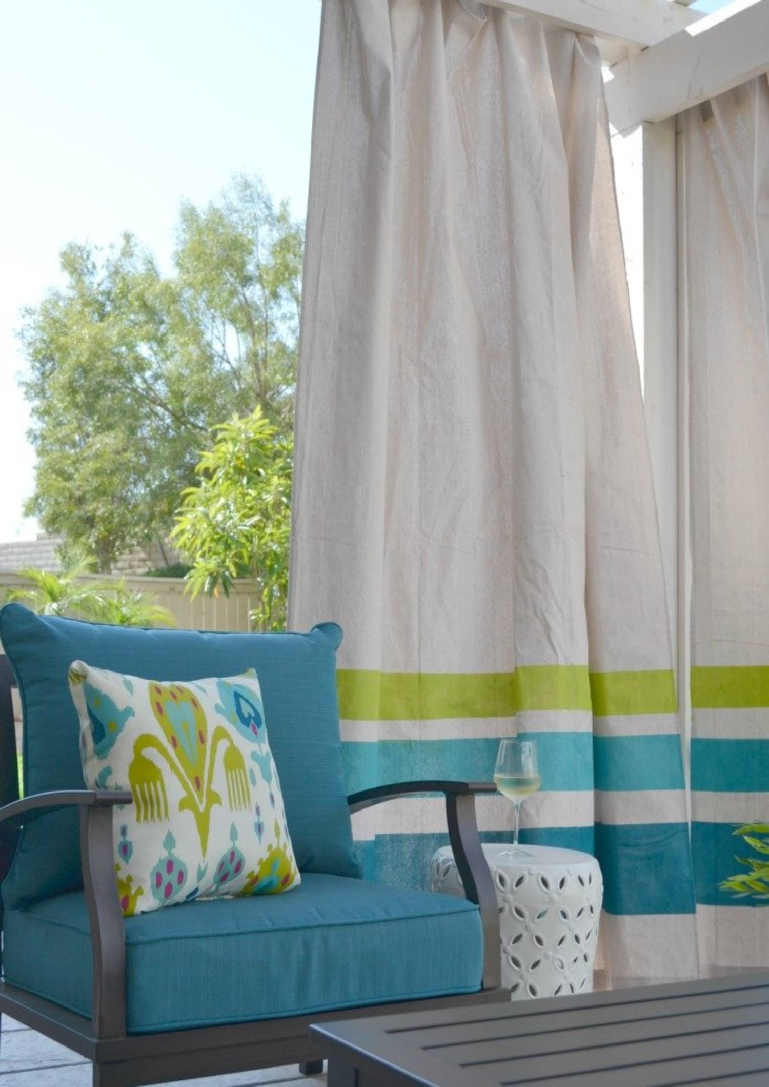 DIY Outdoor Curtains
 DIY These Easy Drop Cloth Outdoor Curtains For Under $50