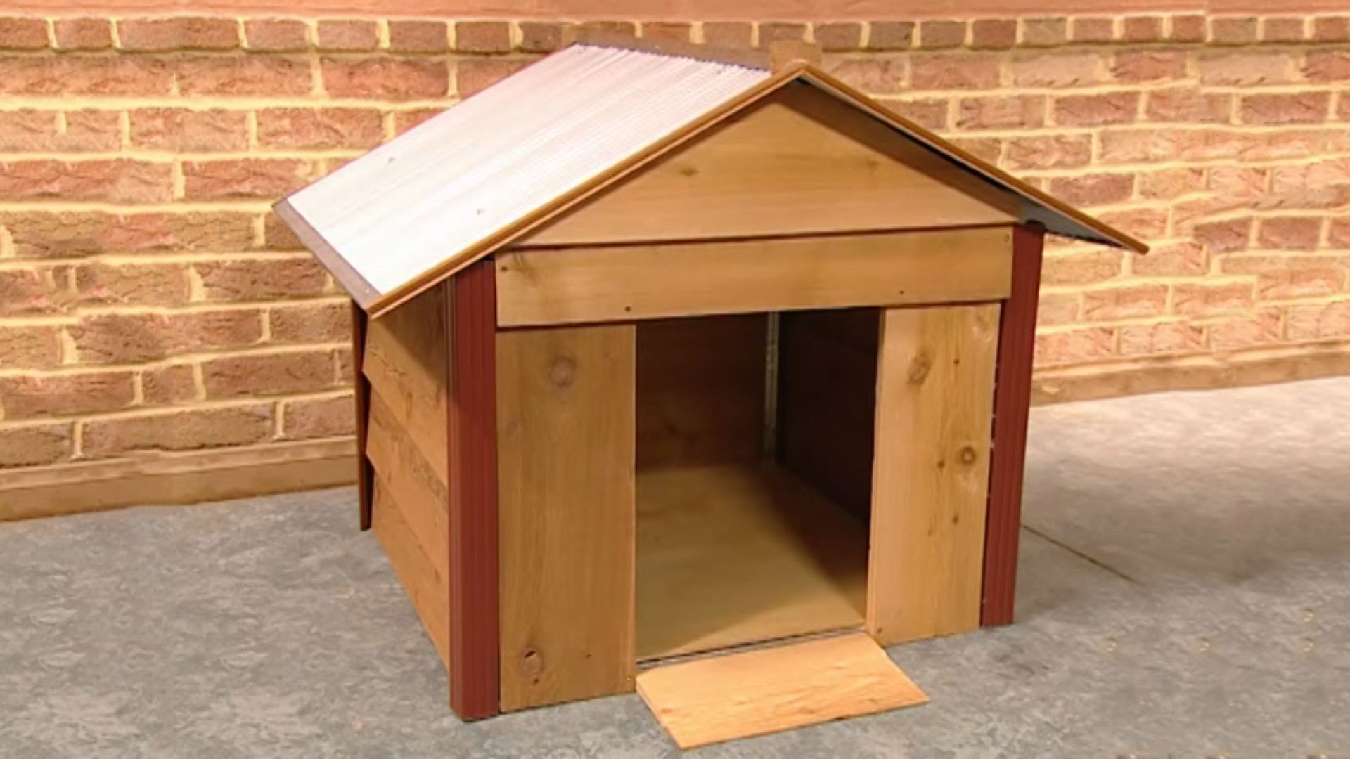 DIY Outdoor Dog Kennels
 DIY Project How To Build A Basic Doghouse Mind Your
