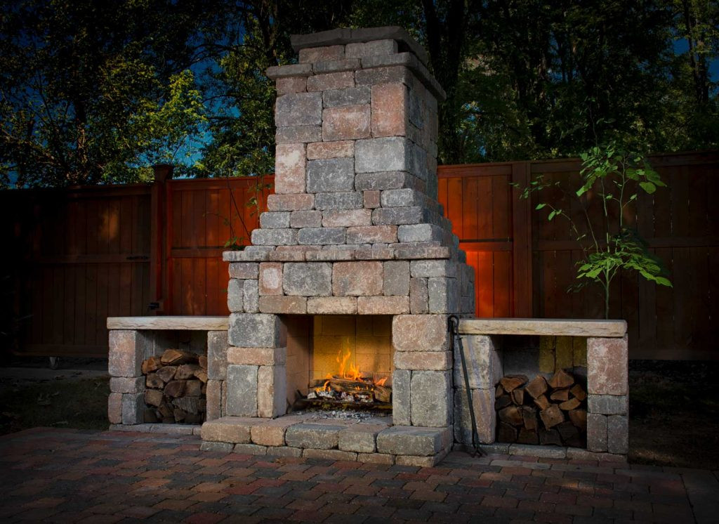 DIY Outdoor Gas Fireplace
 DIY outdoor Fremont fireplace kit makes hardscaping simple