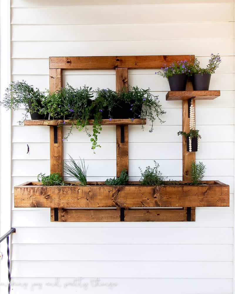 DIY Outdoor Hanging Planter
 DIY Vertical Herb Garden and Planter 2x4 Challenge