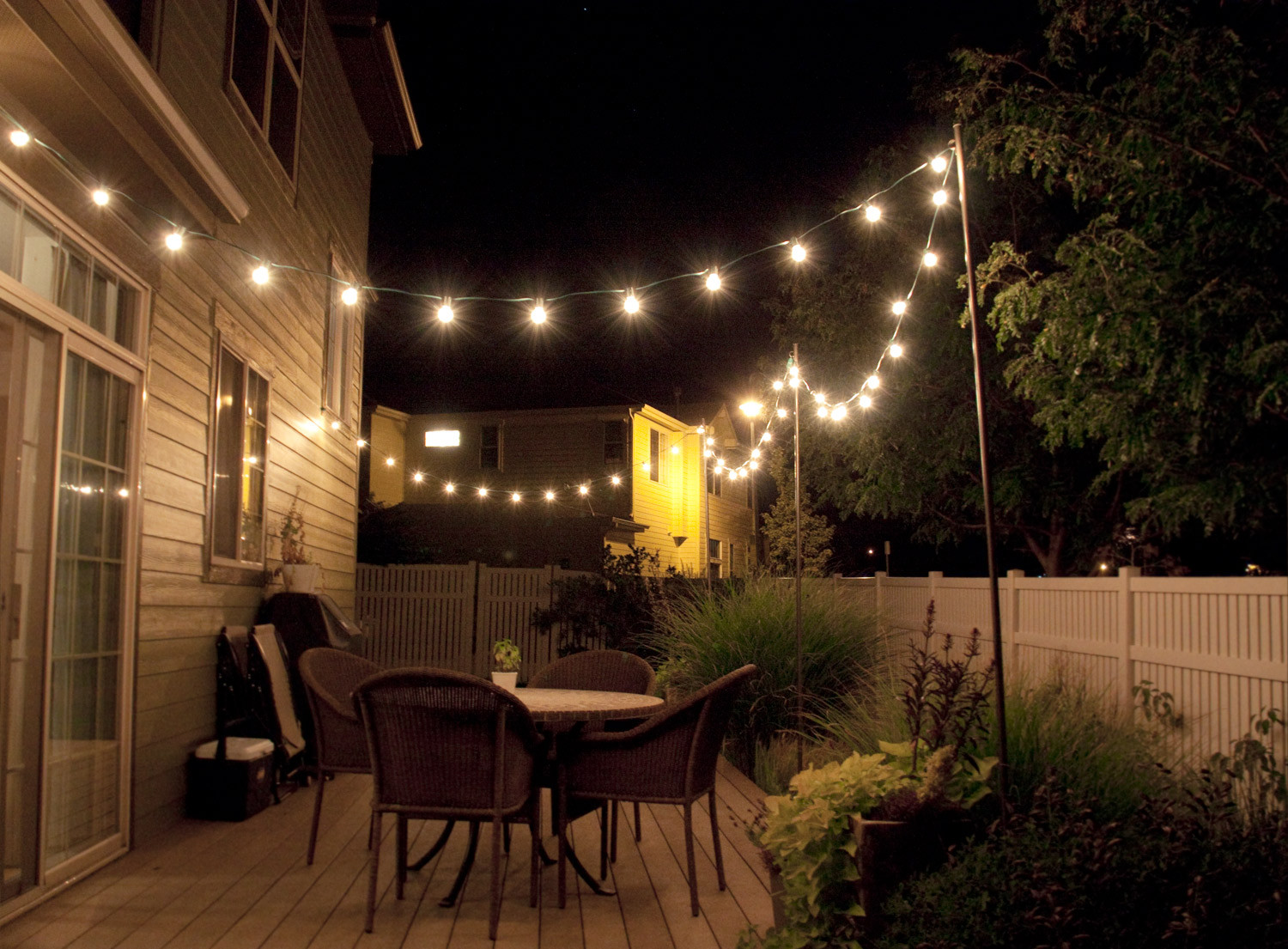 DIY Outdoor Light
 Bright July DIY Outdoor String Lights