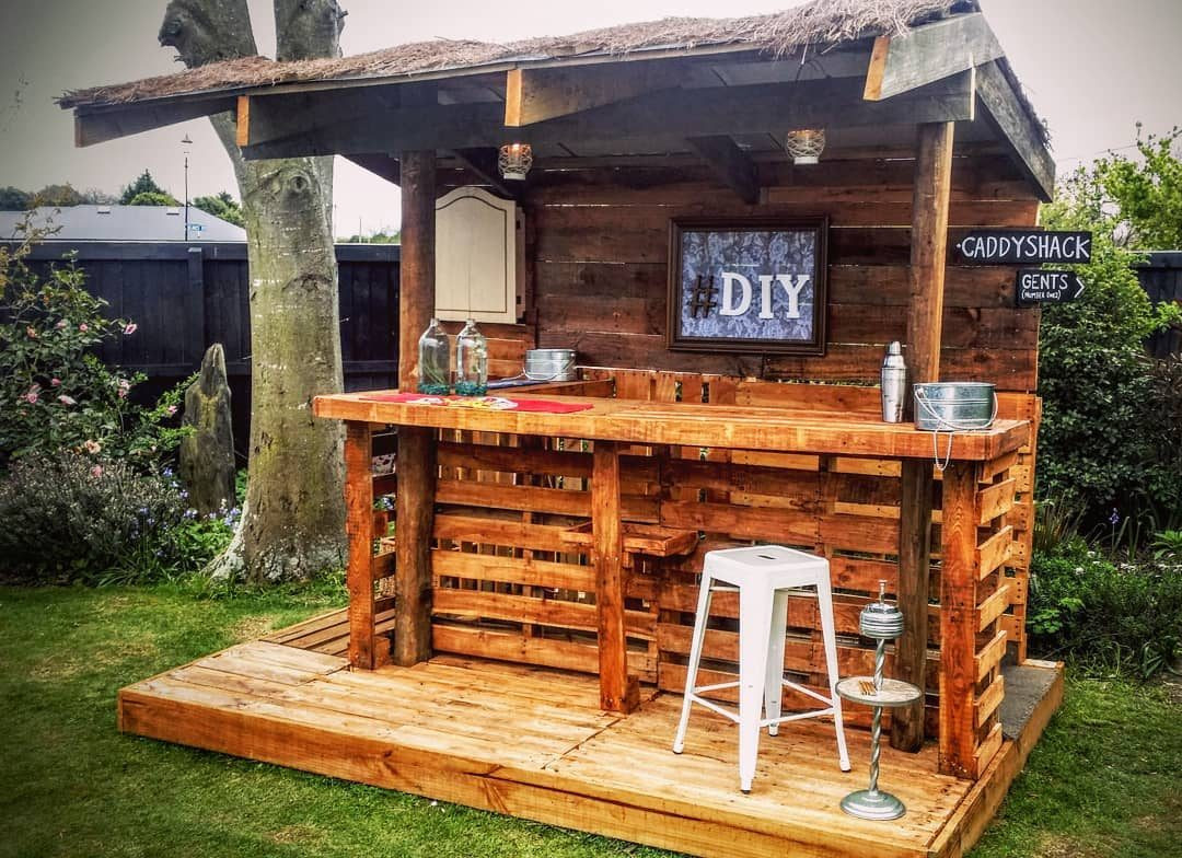 DIY Outdoor Pallet Bar
 11 Space Saving DIY Pallet Bar Ideas Small House Decor
