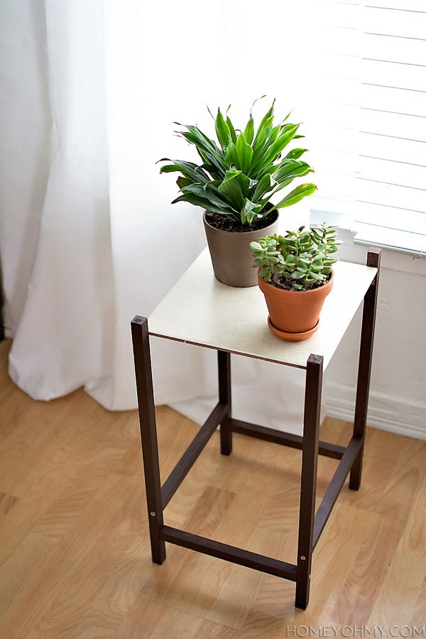 DIY Outdoor Plant Stand
 Refresh Your Space With A DIY Plant Stand or Planter